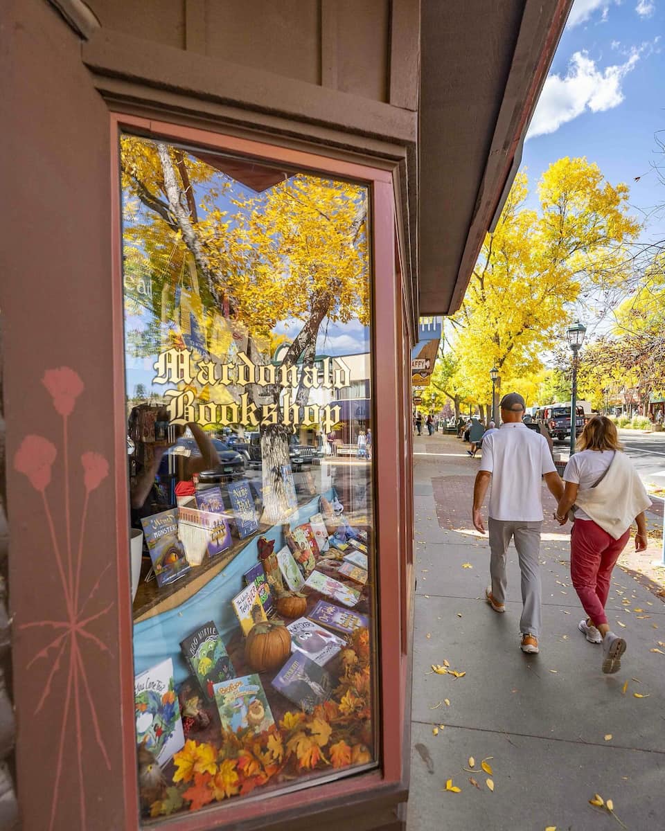 Downtown Window Shopping, Estes Park Downtown Window Shopping, Estes Park