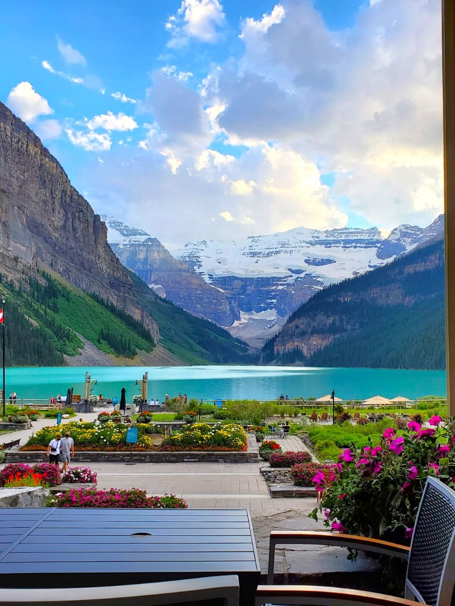 Fairmont Chateau Lake Louise, Banff, Alberta Fairmont Chateau Lake Louise, Banff, Alberta