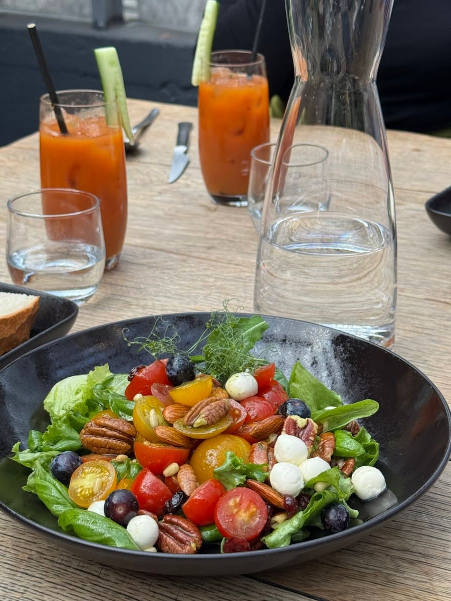 Friðheimar Greenhouse, Iceland Friðheimar Greenhouse, Iceland