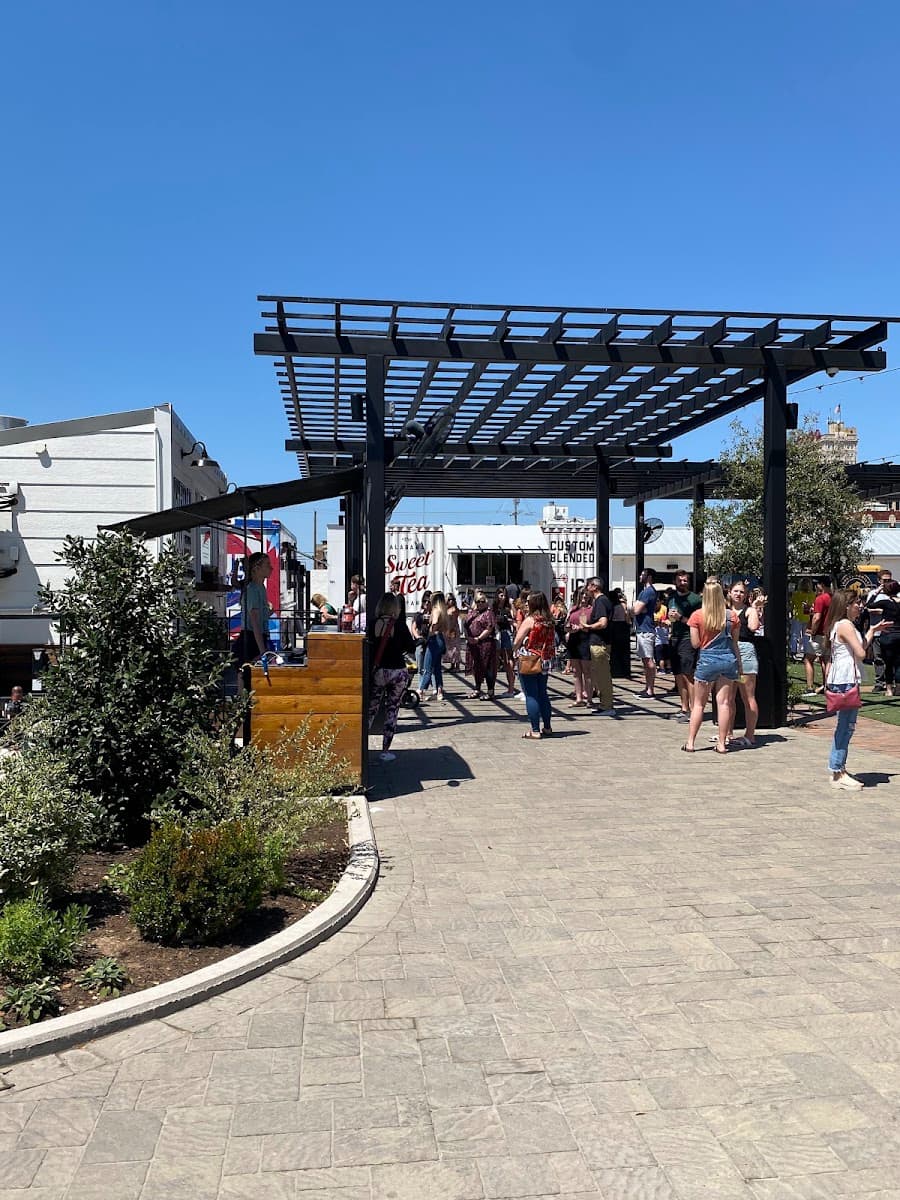 Magnolia Market, Waco, TX Magnolia Market, Waco, TX