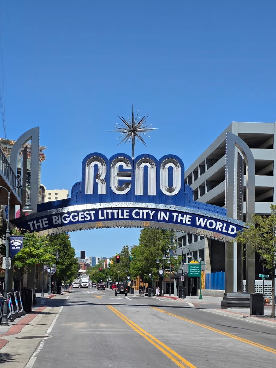 Reno Arch, Reno, NV Reno Arch, Reno, NV