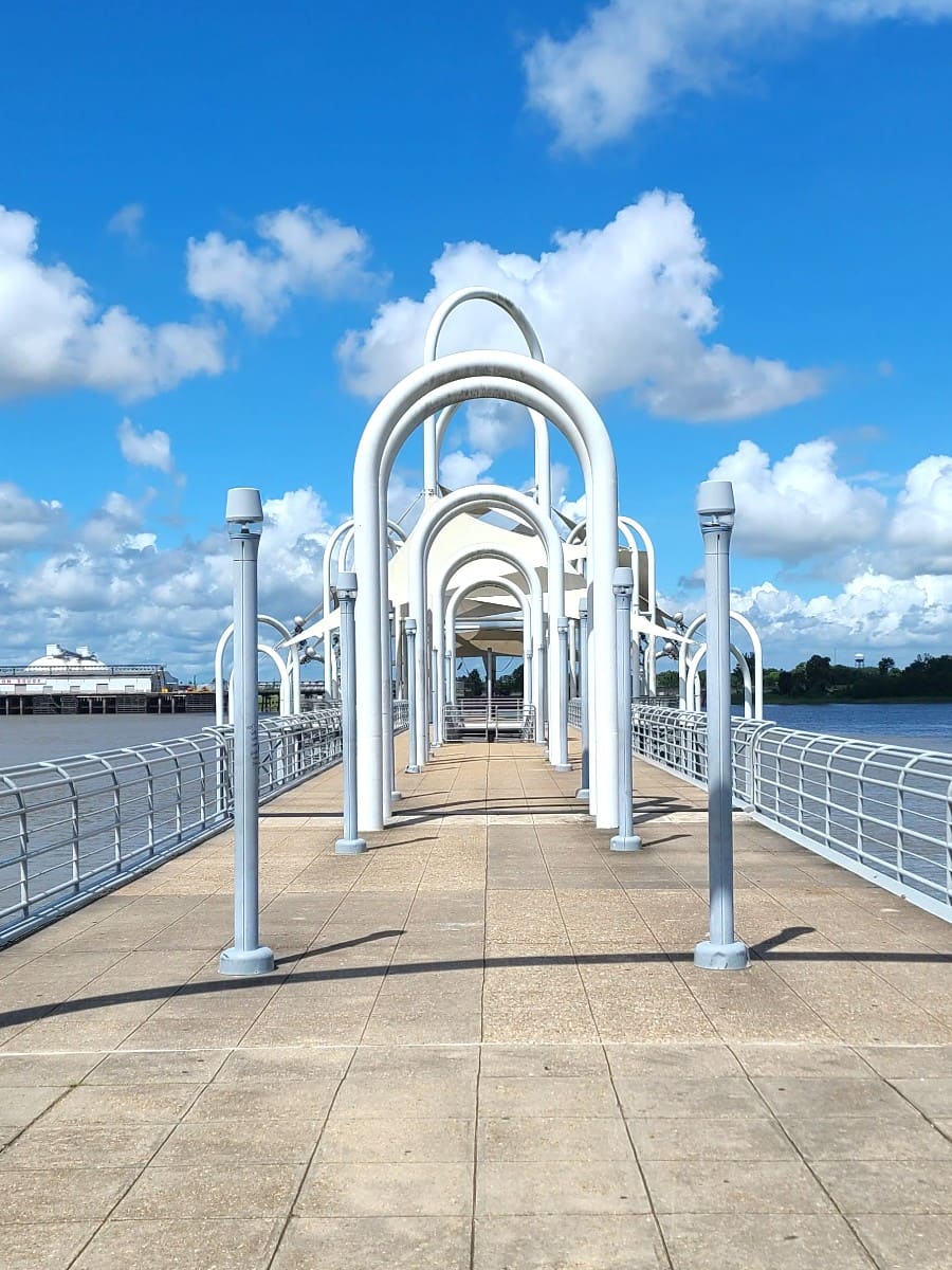 Riverfront Plaza, Baton Rouge Riverfront Plaza, Baton Rouge