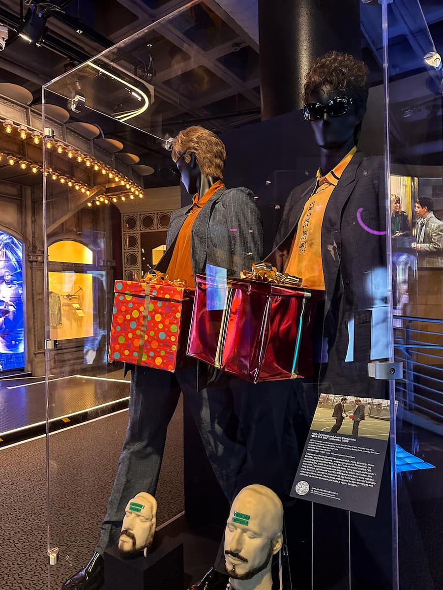 Rock and Roll Hall of Fame, Cleveland Rock and Roll Hall of Fame, Cleveland