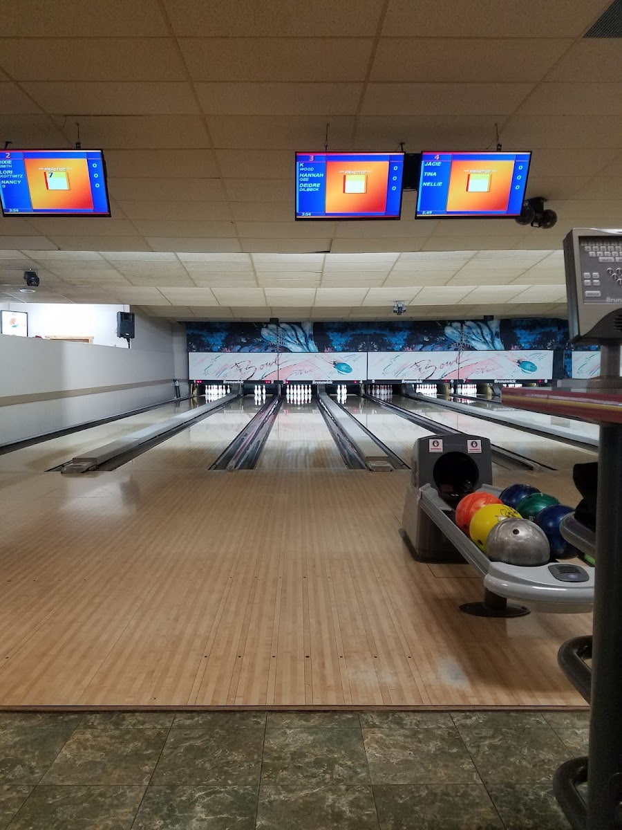 The Bozeman Bowl, Bozeman, Montana The Bozeman Bowl, Bozeman, Montana
