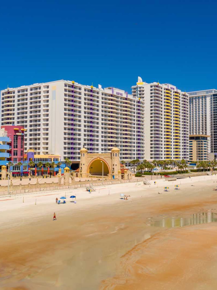 Daytona Beach, Florida Daytona Beach, Florida