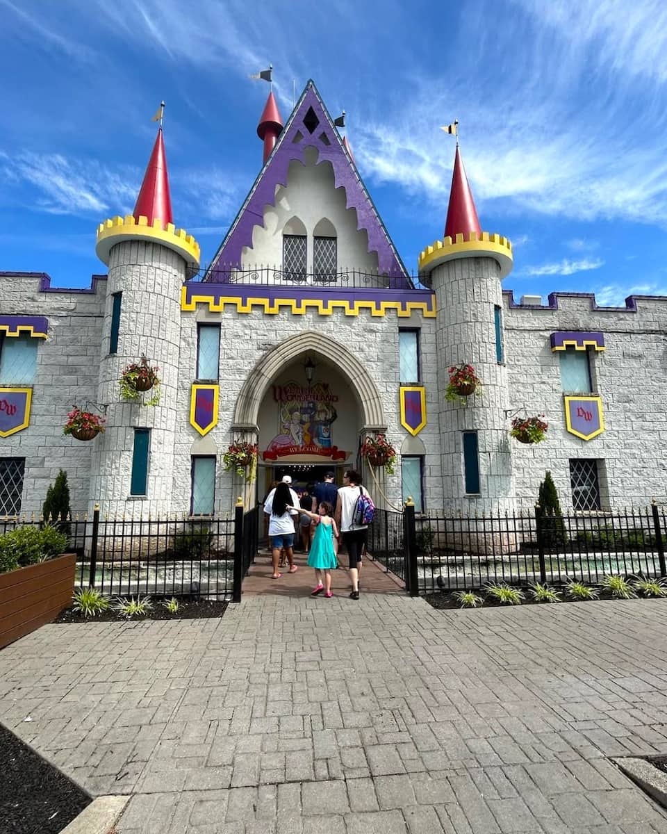 Dutch Wonderland,  Lancaster Dutch Wonderland, Lancaster