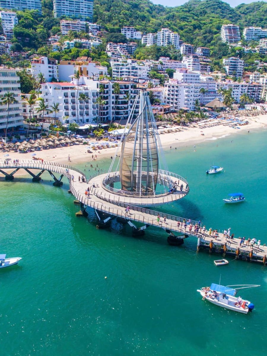 Playa Los Muertos, Puerto Vallarta